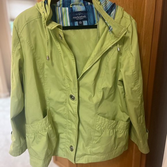 Jackets and coats – women's Mackintosh Green Hooded Jacket size Xl - Picture 2 of 8
